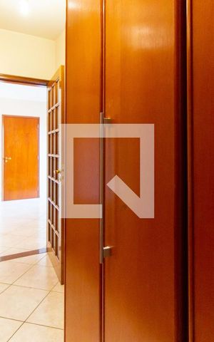 Casa para alugar com 193m², 3 quartos e 2 vagasCloset da Suíte