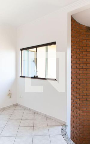 Casa para alugar com 193m², 3 quartos e 2 vagasQuarto de Serviço
