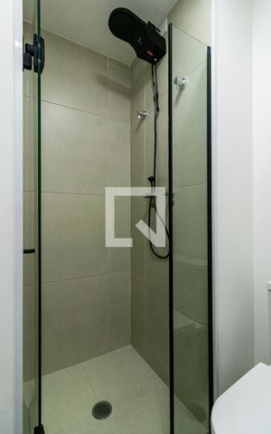 Studio para alugar com 22m², 0 quarto e sem vaga Studio para alugar com 22m², 0 quarto e sem vagaBanheiro