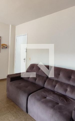 Apartamento à venda com 55m², 2 quartos e 1 vaga Apartamento à venda com 55m², 2 quartos e 1 vagaSala