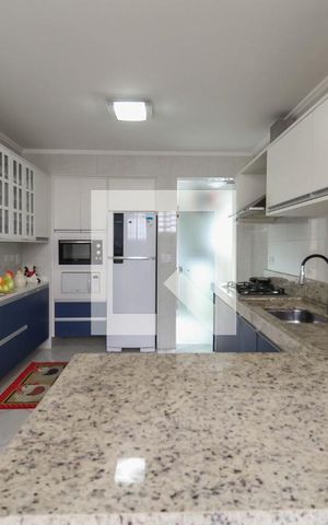 Apartamento para alugar com 170m², 3 quartos e 1 vaga Apartamento para alugar com 170m², 3 quartos e 1 vagaCozinha