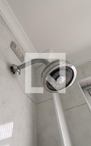 Apartamento para alugar com 170m², 3 quartos e 1 vaga Apartamento para alugar com 170m², 3 quartos e 1 vagaBanheiro da Suíte