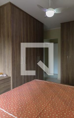Apartamento para alugar com 170m², 3 quartos e 1 vaga Apartamento para alugar com 170m², 3 quartos e 1 vagaSuíte
