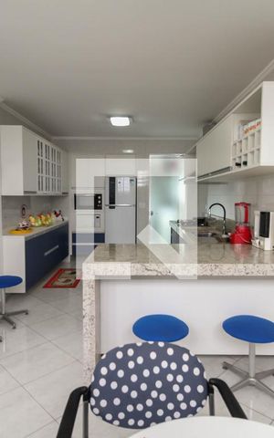 Apartamento para alugar com 170m², 3 quartos e 1 vaga Apartamento para alugar com 170m², 3 quartos e 1 vagaCozinha