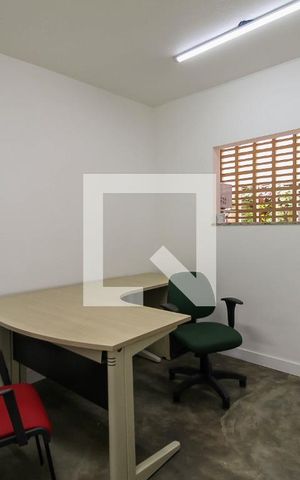 Apartamento para alugar com 170m², 3 quartos e 1 vaga Apartamento para alugar com 170m², 3 quartos e 1 vagaSala de Reunião