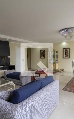 Apartamento para alugar com 170m², 3 quartos e 1 vaga Apartamento para alugar com 170m², 3 quartos e 1 vagaSala