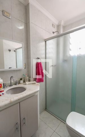 Apartamento para alugar com 170m², 3 quartos e 1 vaga Apartamento para alugar com 170m², 3 quartos e 1 vagaBanheiro da Suíte