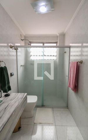 Apartamento para alugar com 170m², 3 quartos e 1 vaga Apartamento para alugar com 170m², 3 quartos e 1 vagaBanheiro