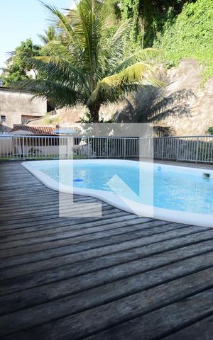 Apartamento para alugar com 130m², 2 quartos e 1 vagaÁrea comum - Piscina