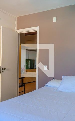 Casa à venda com 380m², 4 quartos e 4 vagas Casa à venda com 380m², 4 quartos e 4 vagasQuarto 2