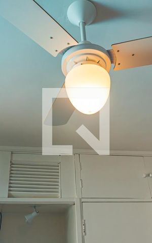 Casa à venda com 380m², 4 quartos e 4 vagas Casa à venda com 380m², 4 quartos e 4 vagasQuarto 2