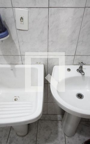 Casa para alugar com 139m², 3 quartos e sem vagaBanheiro de serviço