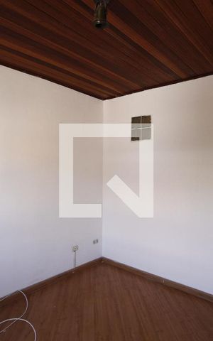 Casa para alugar com 139m², 3 quartos e sem vagaSuíte 2