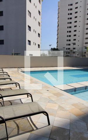 Apartamento à venda com 187m², 3 quartos e 3 vagasPiscina