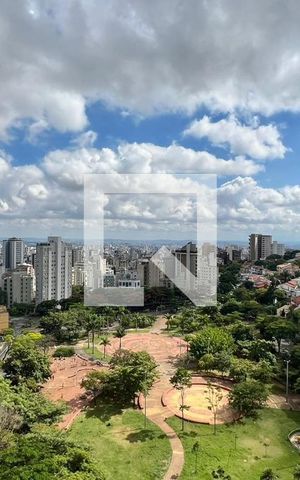 Apartamento à venda com 320m², 4 quartos e 4 vagas Apartamento à venda com 320m², 4 quartos e 4 vagasVista varanda