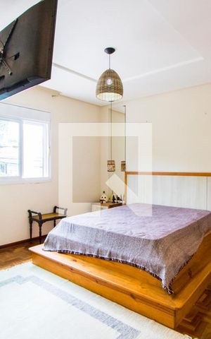 Casa à venda com 205m², 3 quartos e 4 vagasQuarto 1 - Suíte