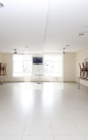 Apartamento para alugar com 73m², 2 quartos e 1 vagaÁrea comum - Salão de festas