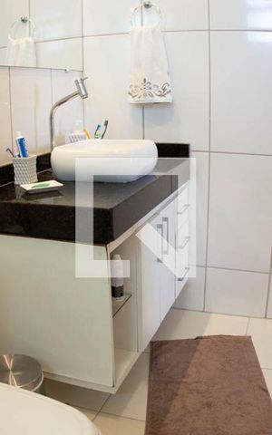 Apartamento à venda com 230m², 4 quartos e 1 vagaBANHEIRO SUITE