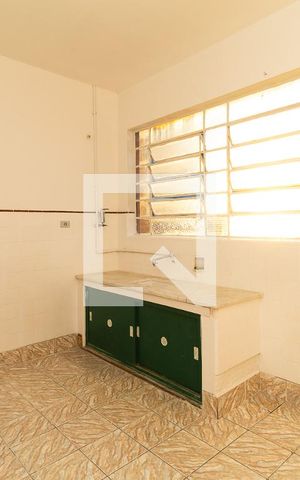 Apartamento à venda com 150m², 2 quartos e sem vagaCozinha