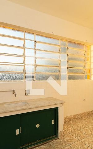 Apartamento à venda com 150m², 2 quartos e sem vagaCozinha