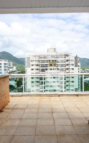 Apartamento à venda com 130m², 2 quartos e 2 vagas Apartamento à venda com 130m², 2 quartos e 2 vagasTerraço