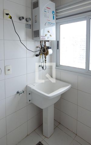Apartamento à venda com 130m², 2 quartos e 2 vagas Apartamento à venda com 130m², 2 quartos e 2 vagasÁrea de serviço