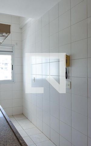 Apartamento à venda com 130m², 2 quartos e 2 vagas Apartamento à venda com 130m², 2 quartos e 2 vagasCozinha