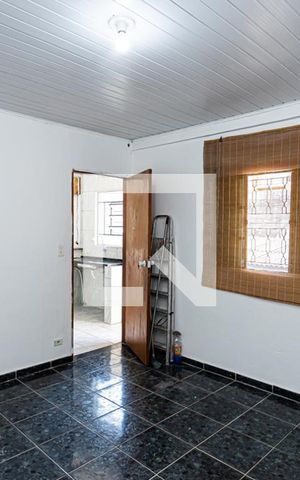 Casa para alugar com 50m², 2 quartos e 1 vaga Casa para alugar com 50m², 2 quartos e 1 vagaQuarto 2