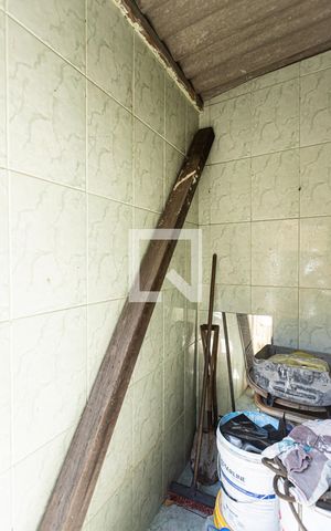 Casa para alugar com 50m², 2 quartos e 1 vaga Casa para alugar com 50m², 2 quartos e 1 vagaÁrea de Serviço