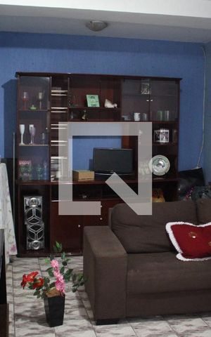 Casa à venda com 150m², 3 quartos e sem vagaSala