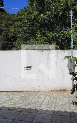 Casa à venda com 150m², 3 quartos e 5 vagasSuíte - Vista