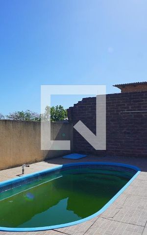 Casa à venda com 150m², 3 quartos e 5 vagasPiscina