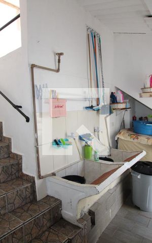Casa à venda com 500m², 2 quartos e 1 vagaÁrea de Serviço