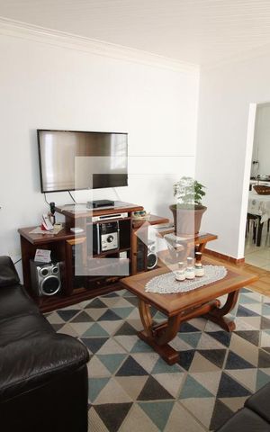 Casa à venda com 500m², 2 quartos e 1 vagaSala