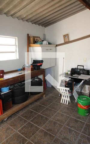 Casa à venda com 500m², 2 quartos e 1 vagaDespensa