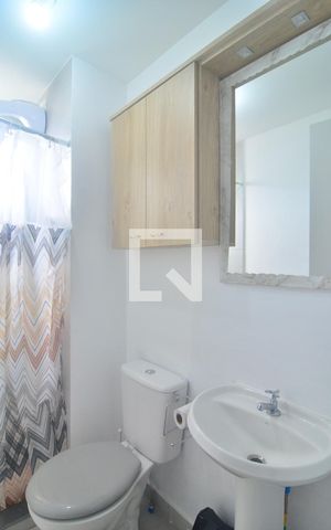 Apartamento à venda com 44m², 2 quartos e 1 vagaBanheiro