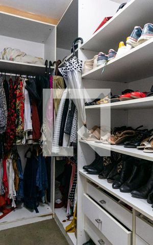 Apartamento à venda com 77m², 1 quarto e 1 vaga Apartamento à venda com 77m², 1 quarto e 1 vagaCloset do Quarto