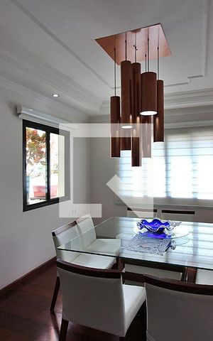 Apartamento à venda com 240m², 4 quartos e 3 vagasSala de Jantar