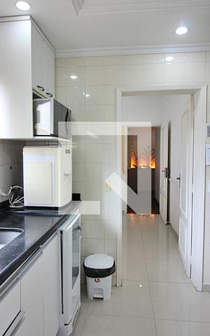 Apartamento à venda com 240m², 4 quartos e 3 vagasCozinha