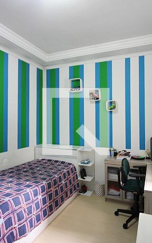 Apartamento à venda com 240m², 4 quartos e 3 vagasQuarto 2 - Suíte