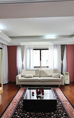 Apartamento à venda com 240m², 4 quartos e 3 vagasSala 1