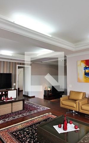 Apartamento à venda com 240m², 4 quartos e 3 vagasSala 1