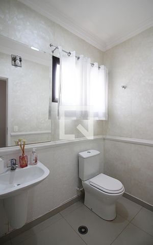 Apartamento à venda com 240m², 4 quartos e 3 vagasLavabo