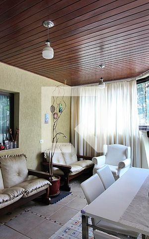 Apartamento à venda com 240m², 4 quartos e 3 vagasSala 2