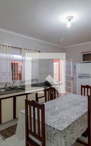 Casa à venda com 200m², 3 quartos e 4 vagasCozinha