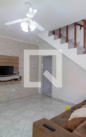 Casa à venda com 200m², 3 quartos e 4 vagasSala