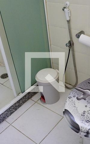 Apartamento à venda com 180m², 3 quartos e 3 vagasBanheiro Suite