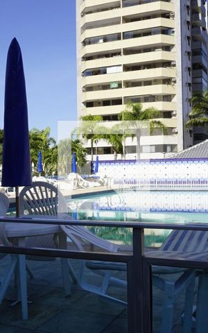 Apartamento à venda com 180m², 3 quartos e 3 vagasÁrea comum - Piscina