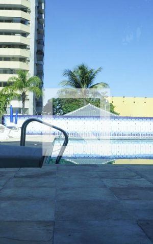 Apartamento à venda com 180m², 3 quartos e 3 vagasÁrea comum - Piscina