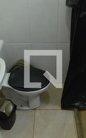 Casa para alugar com 60m², 1 quarto e sem vagaBanheiro